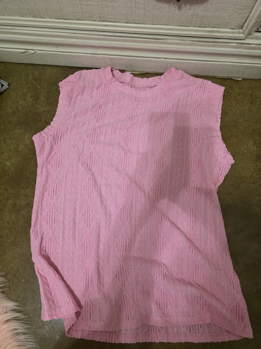 Pink Sleeveless Knit Eyelet Tank Top - Picture 2 of 4
